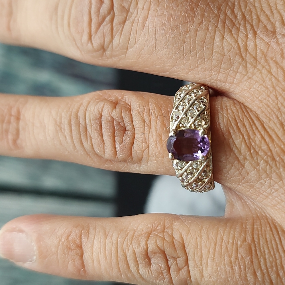 .925 Amethysts and Rhinestone ring - Picture 2 of 4
